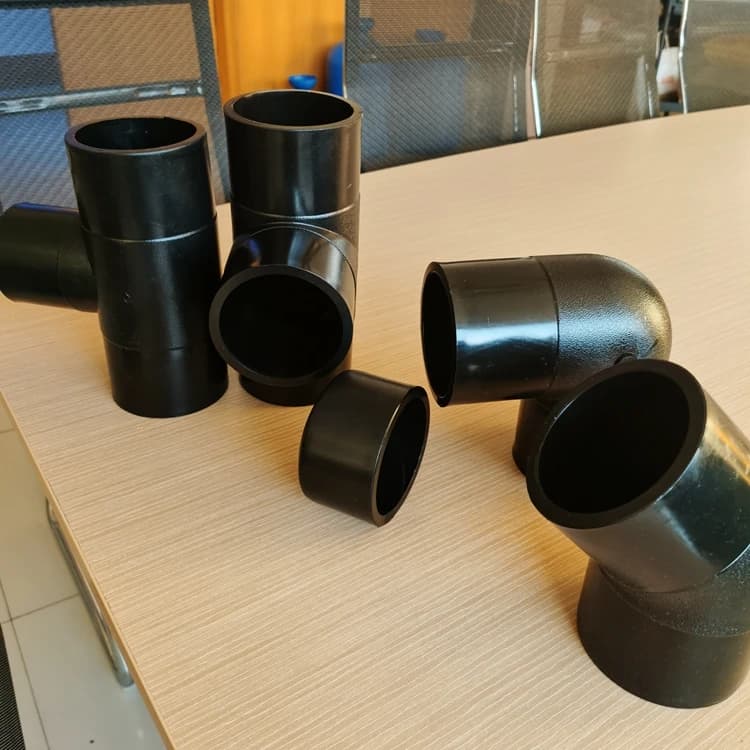 Фитинги HDPE для стыковой сварки и фитинги капельной трубы для системы капельного или сельскохозяйственного орошения фермы