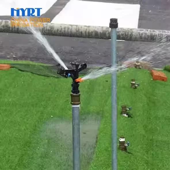 Kunststoffregner mit zwei Strahldüsen 1/2"M und 360-Grad-Drehung für landwirtschaftliche Bewässerungssysteme