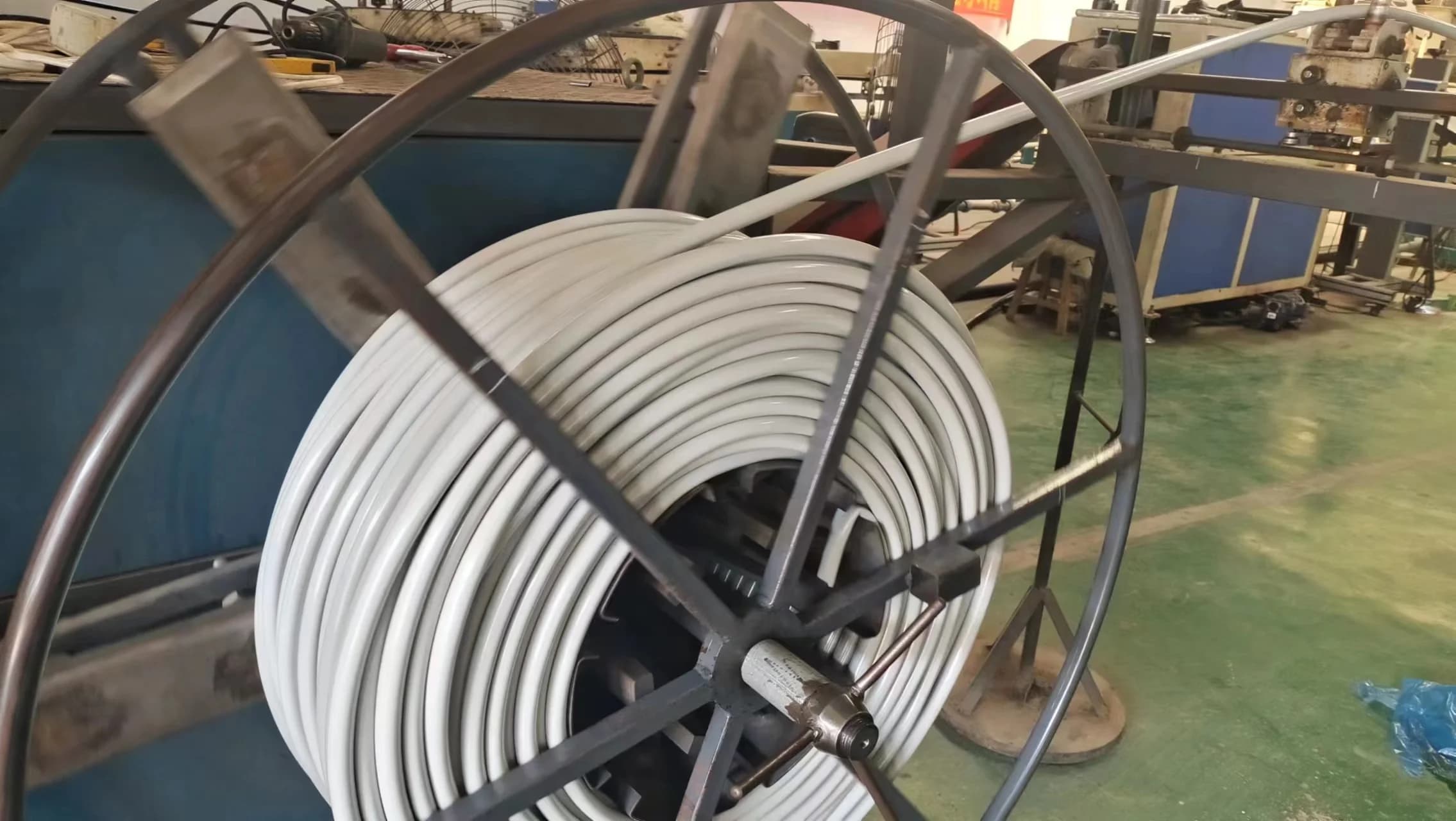 Tuyau PE de serre, blanc à l’extérieur et noir à l’intérieur, pour système d’irrigation agricole