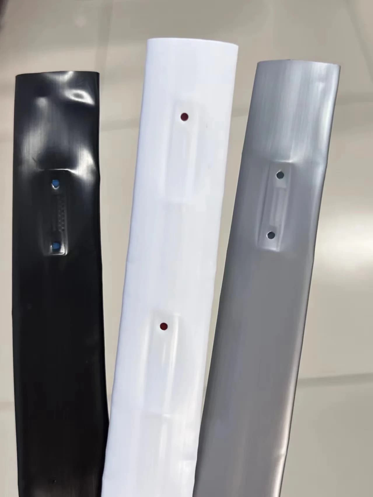 Cinta de goteo blanca de nuevo tipo 16mm para sistemas de riego agrícola