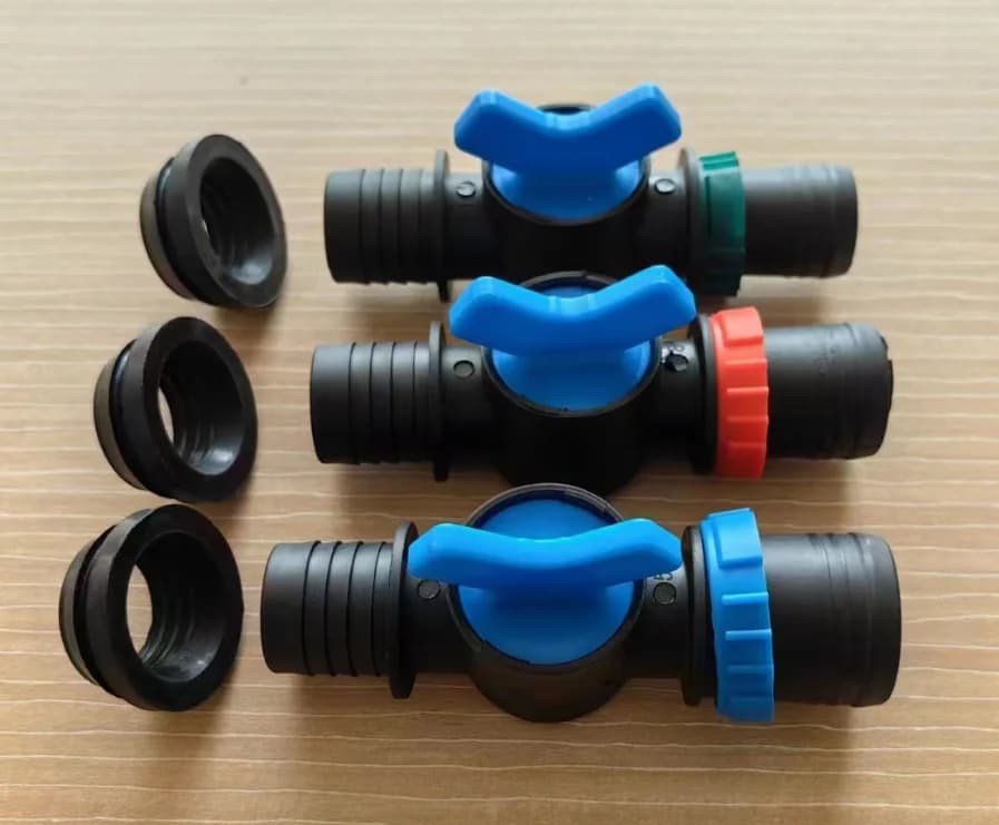 PE/PVC フラットホース用プラスチック製フレキシブル散水ホース継手・取水分岐バルブ