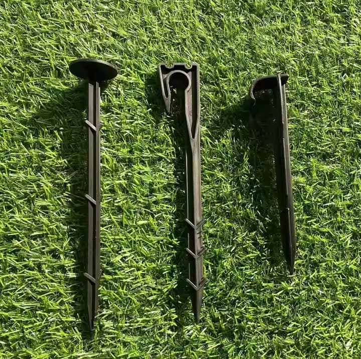 16mm PE管农业花园灌溉系统塑料地钉